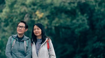 ALL SHALL BE WELL2 Hiking1 ©2023 Mise En Scene Filmproduction